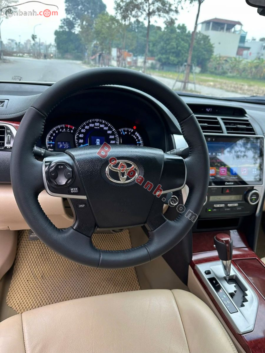 Bán ô tô Toyota Camry 2.0E - 2014 - xe cũ