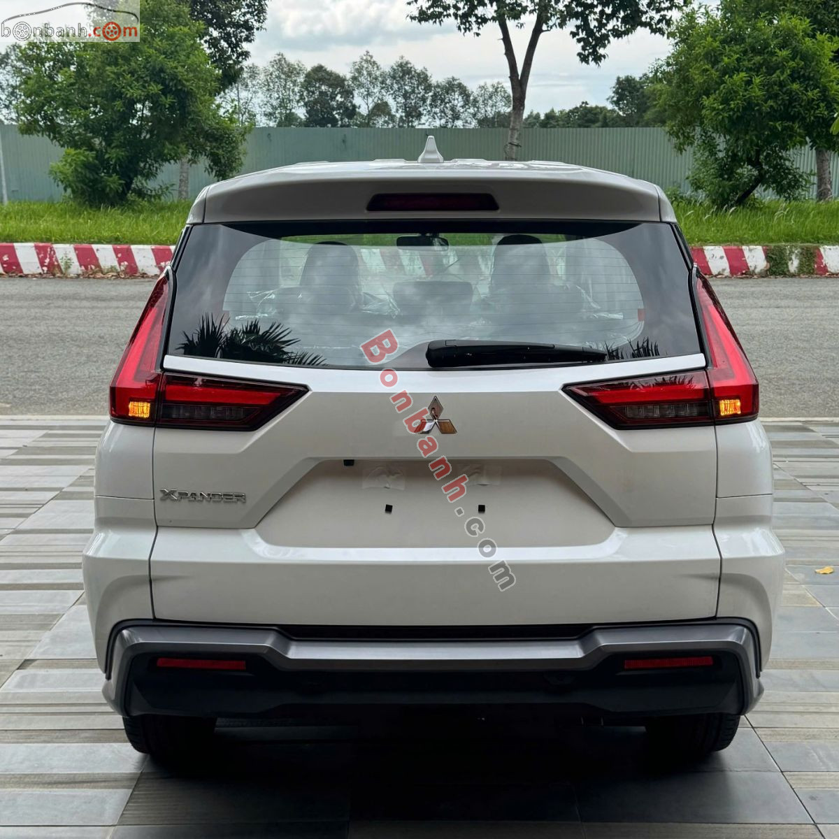Bán ô tô Mitsubishi Xpander Premium 1.5 AT - 2026 - xe mới