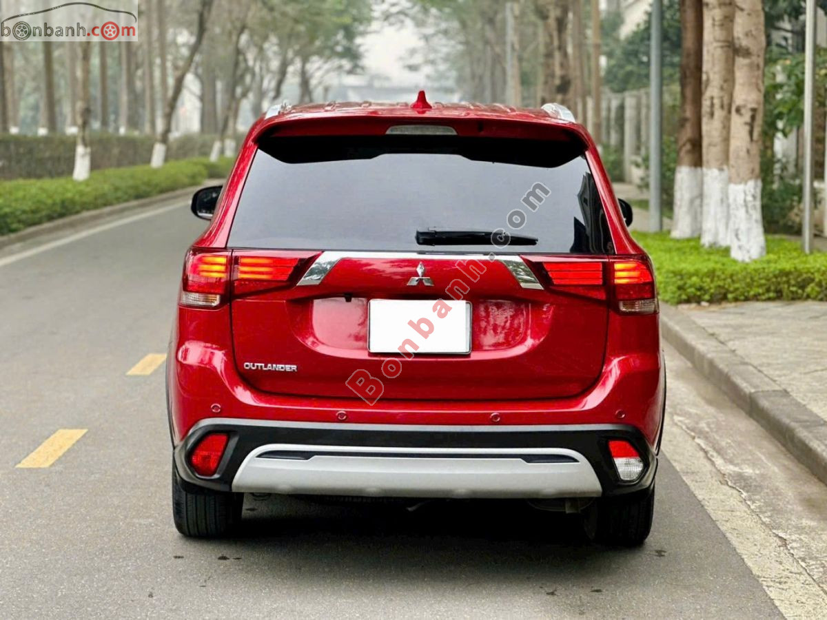 Bán ô tô Mitsubishi Outlander Premium 2.0 CVT - 2021 - xe cũ