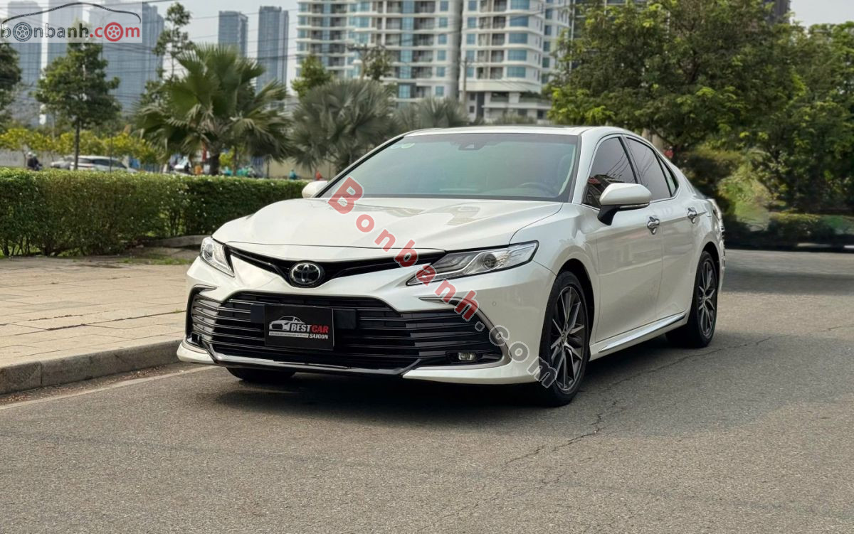 Bán ô tô Toyota Camry 2.0Q - 2022 - xe cũ