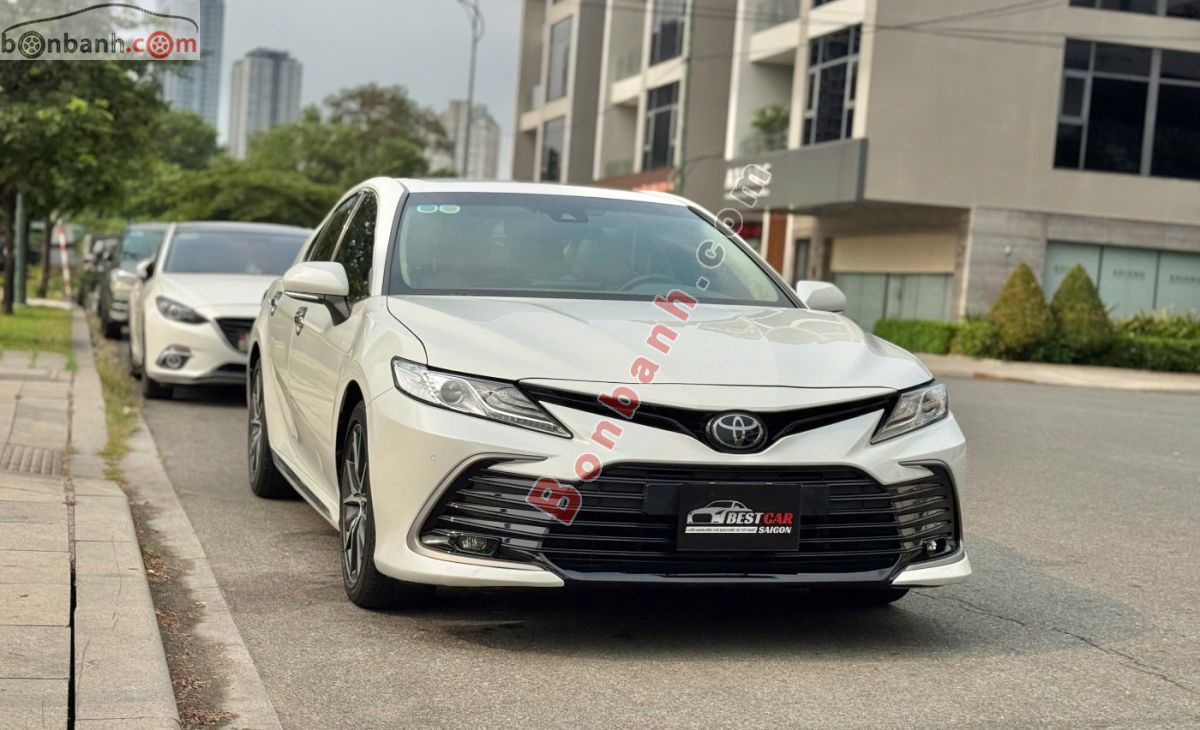 Bán ô tô Toyota Camry 2.0Q - 2022 - xe cũ