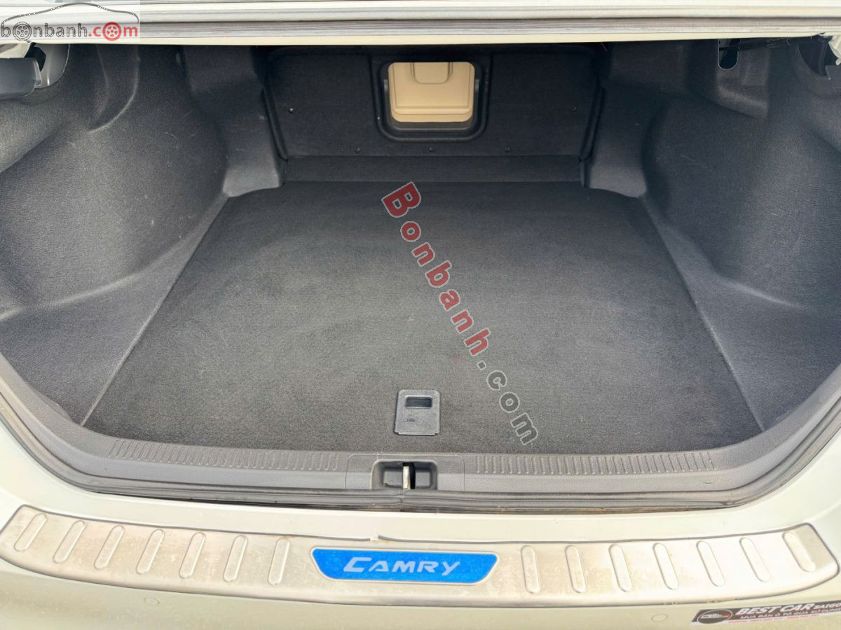 Bán ô tô Toyota Camry 2.0Q - 2022 - xe cũ