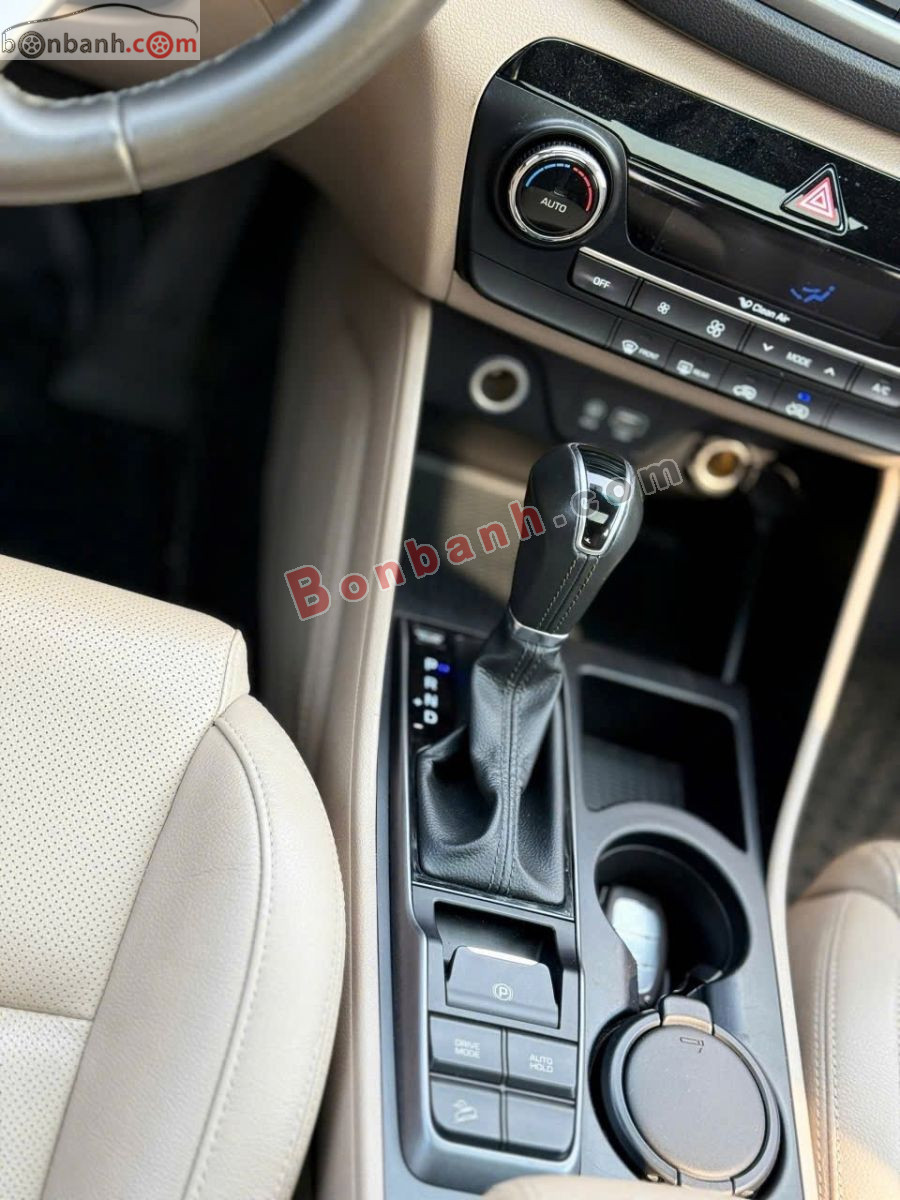 Bán ô tô Hyundai Tucson 2.0 ATH - 2019 - xe cũ