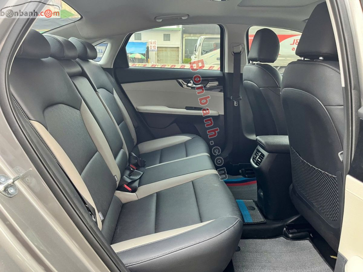 Bán ô tô Kia K3 Luxury 1.6 AT - 2025 - xe cũ