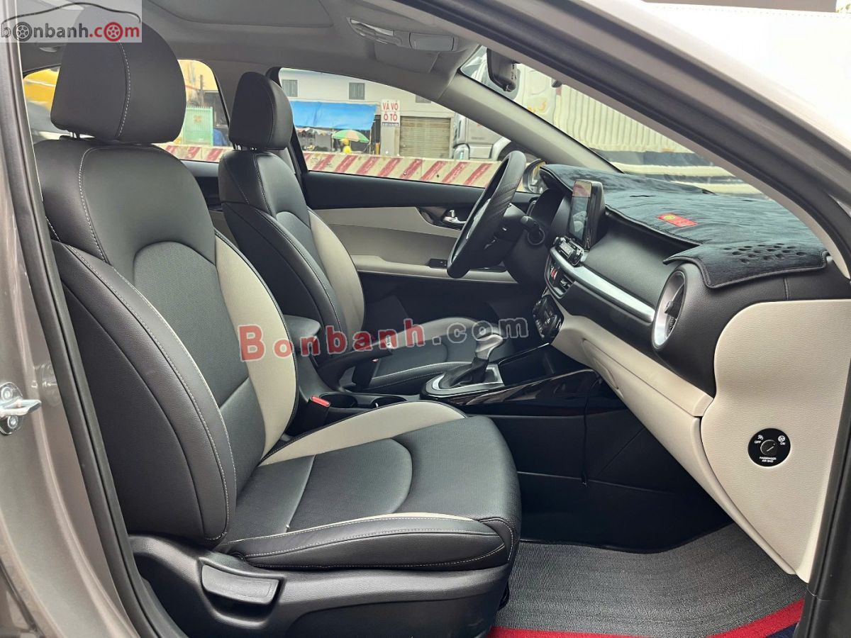 Bán ô tô Kia K3 Luxury 1.6 AT - 2025 - xe cũ