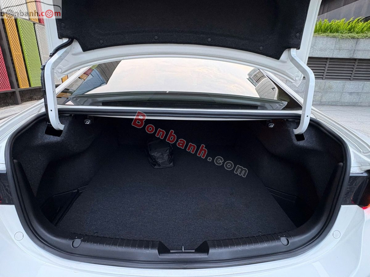 Bán ô tô Mazda 6 2.0 AT - 2016 - xe cũ