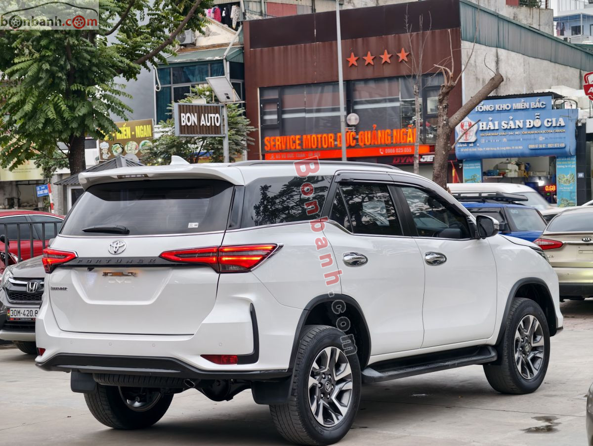 Bán ô tô Toyota Fortuner Legender 2.4L 4x2 AT - 2022 - xe cũ