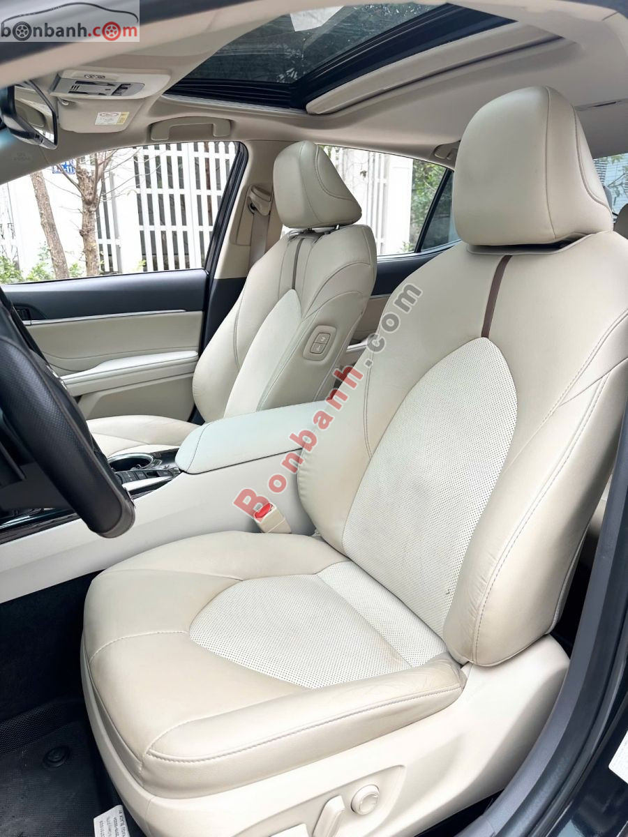 Bán ô tô Toyota Camry 2.5Q - 2022 - xe cũ