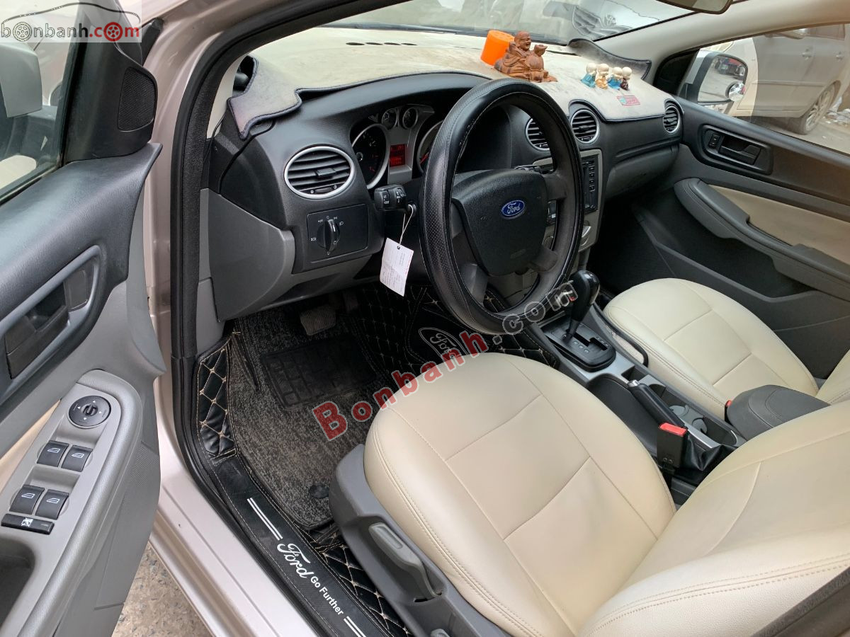 Bán ô tô Ford Focus 1.8 AT - 2013 - xe cũ