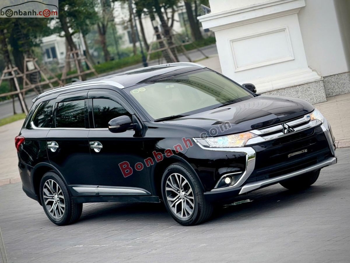 Bán ô tô Mitsubishi Outlander 2.0 CVT - 2018 - xe cũ