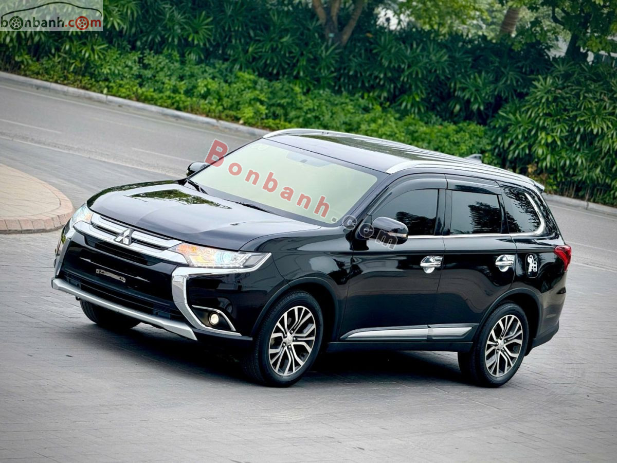 Bán ô tô Mitsubishi Outlander 2.0 CVT - 2018 - xe cũ