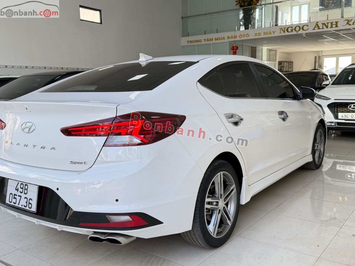 Bán ô tô Hyundai Elantra Sport 1.6 AT - 2021 - xe cũ