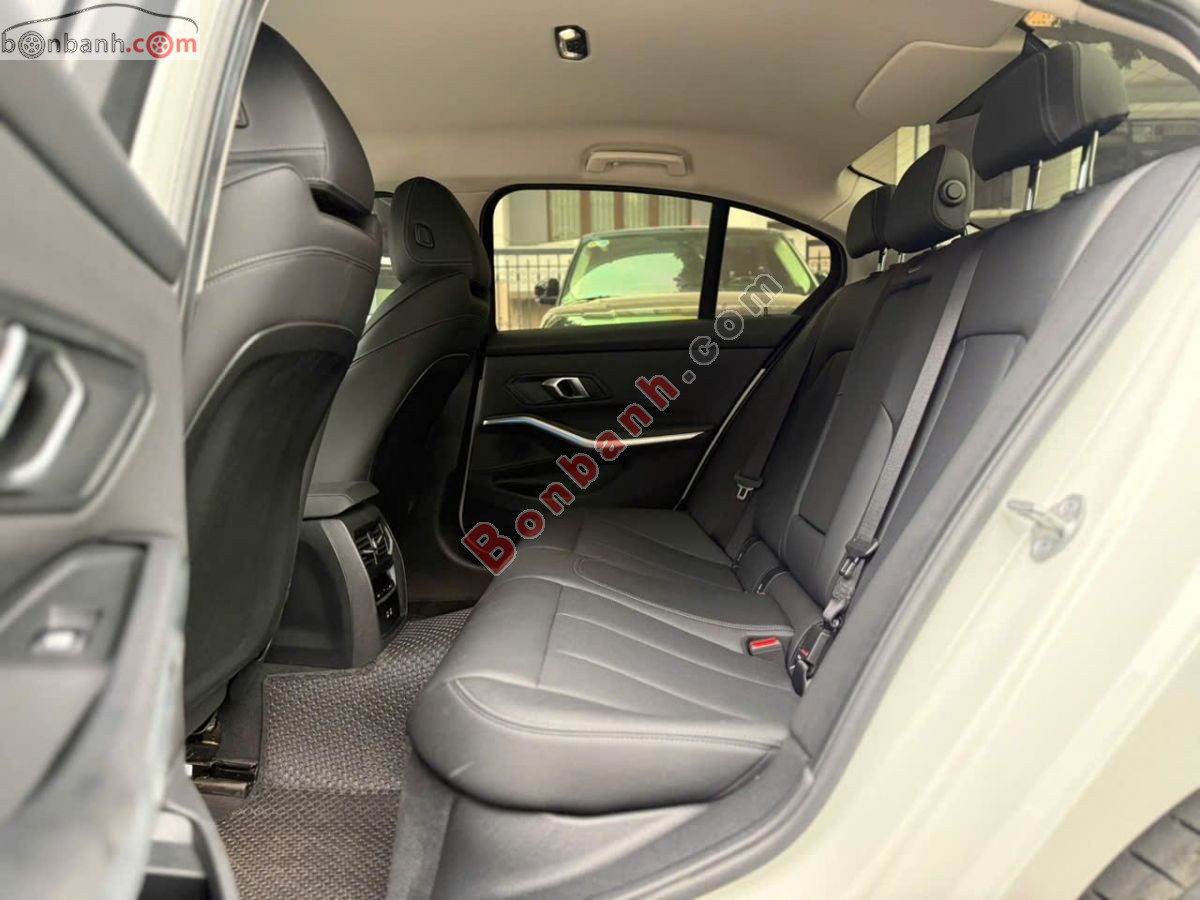 Bán ô tô BMW 3 Series 320i Sport Line - 2024 - xe cũ