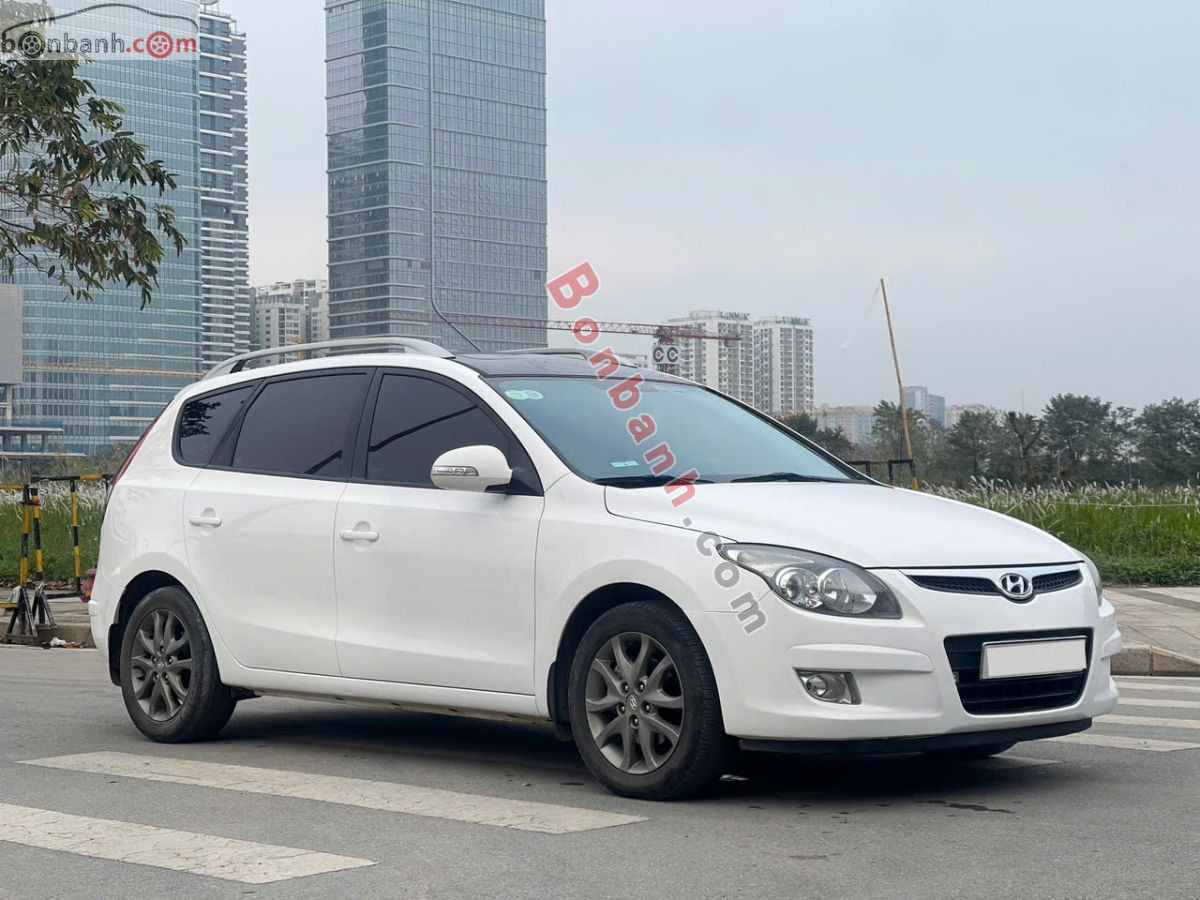 Bán ô tô Hyundai i30 CW 1.6 AT - 2011 - xe cũ
