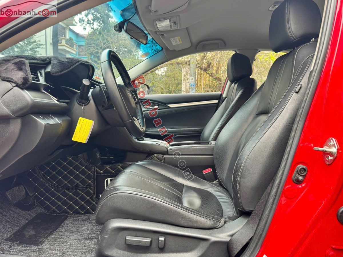 Bán ô tô Honda Civic 1.8 E - 2018 - xe cũ