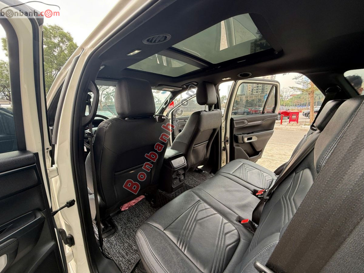 Bán ô tô Ford Everest Titanium Plus 2.0L 4x4 AT - 2023 - xe cũ