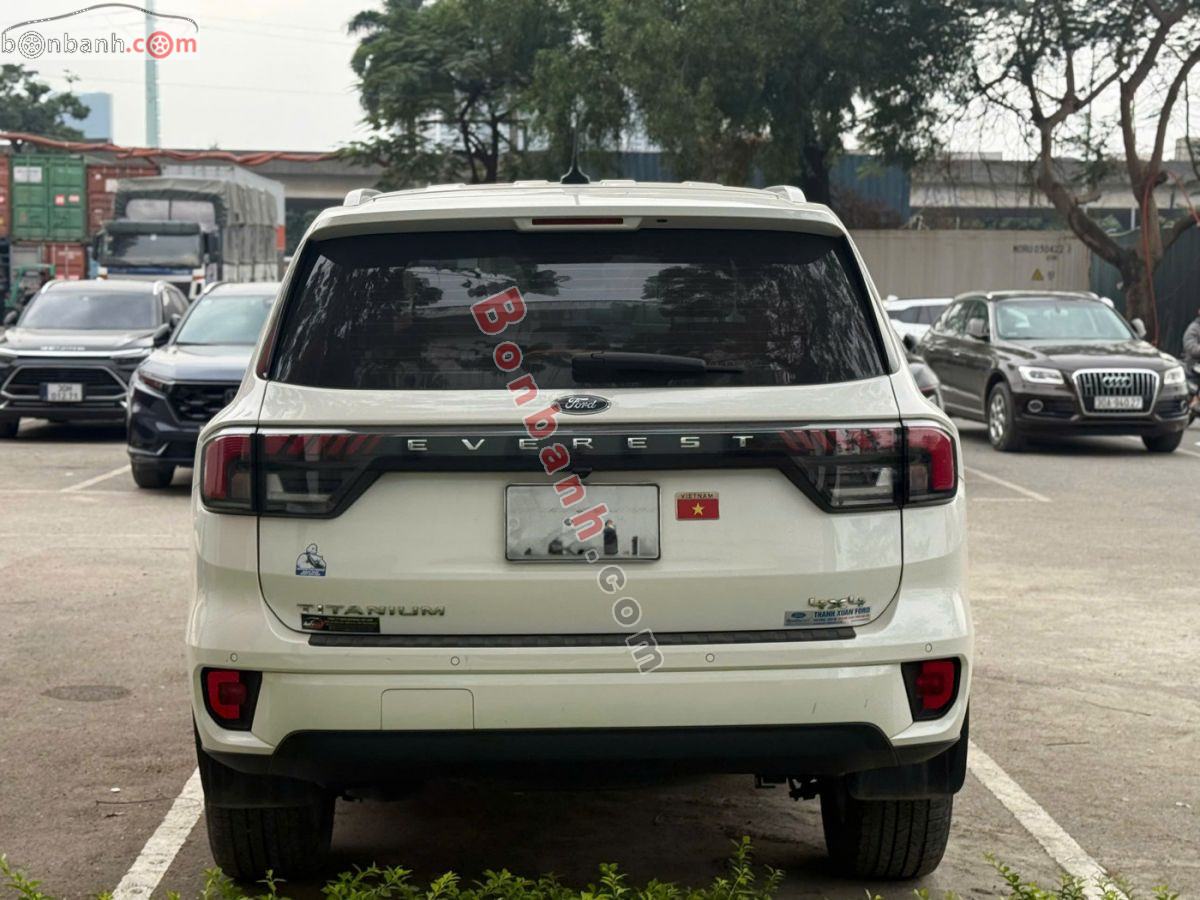 Bán ô tô Ford Everest Titanium Plus 2.0L 4x4 AT - 2023 - xe cũ