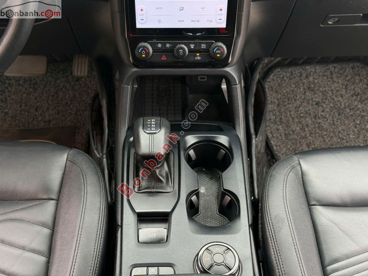 Bán ô tô Ford Everest Titanium Plus 2.0L 4x4 AT - 2023 - xe cũ