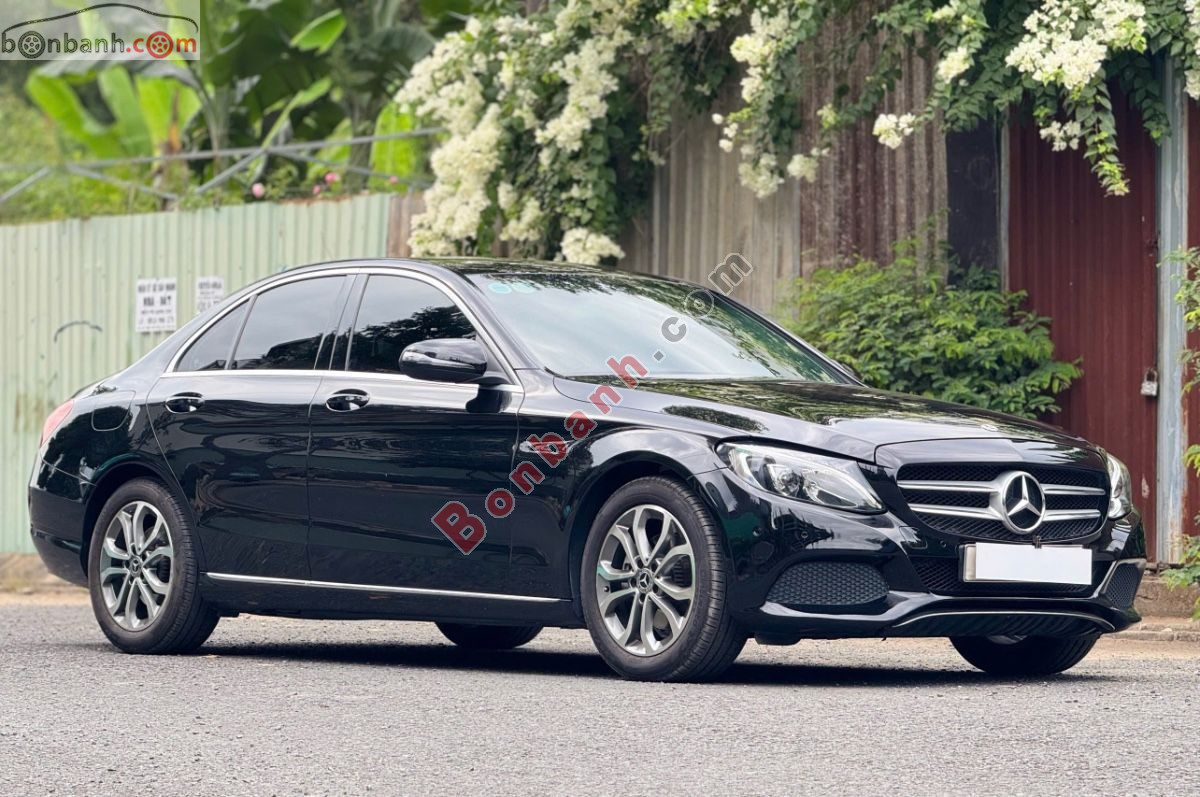 Bán ô tô Mercedes Benz C class C200 - 2017 - xe cũ