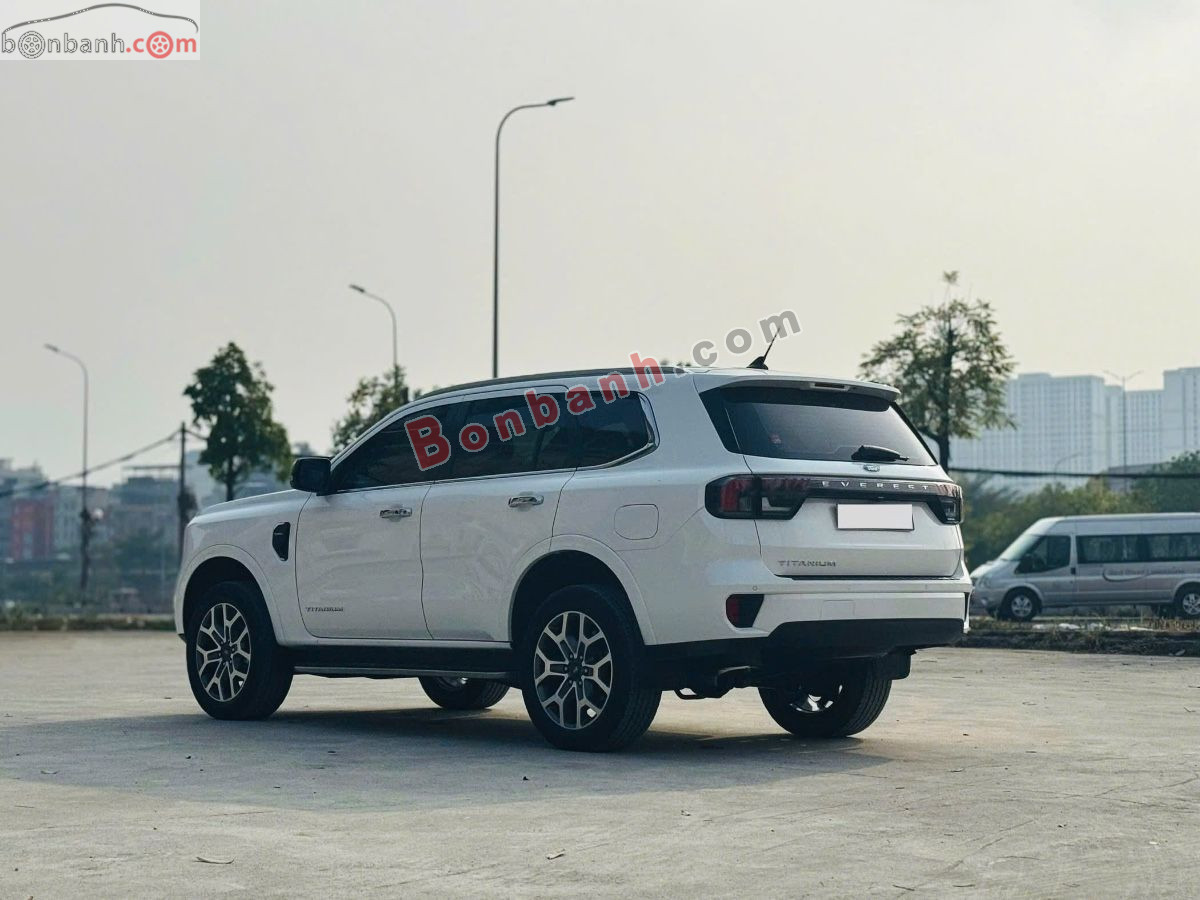 Bán ô tô Ford Everest Titanium 2.0L 4x2 AT - 2022 - xe cũ