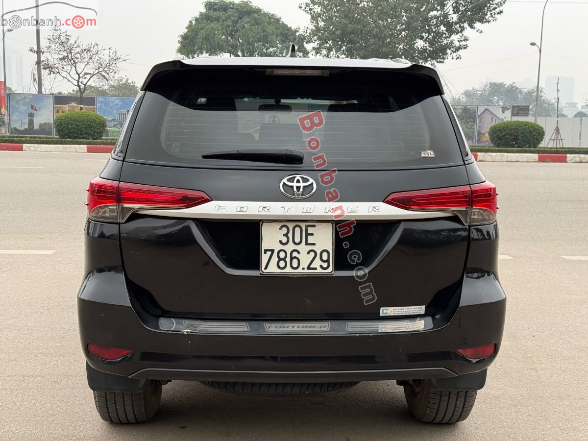 Bán ô tô Toyota Fortuner 2.4G 4x2 MT - 2017 - xe cũ