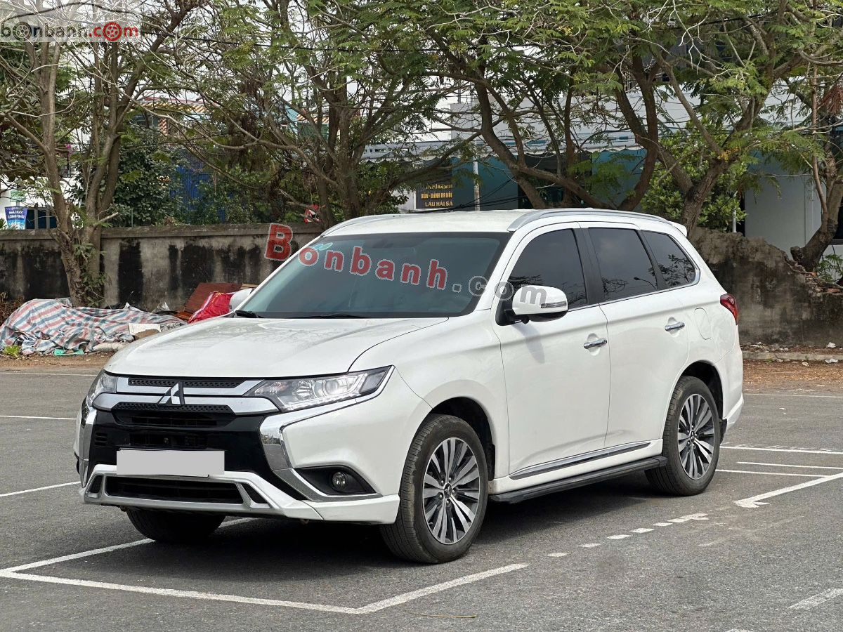 Bán ô tô Mitsubishi Outlander 2.0 CVT - 2023 - xe cũ