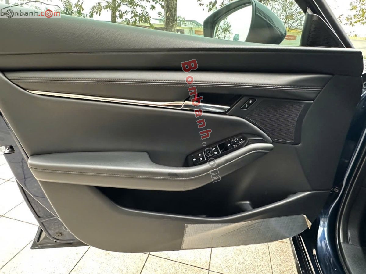 Bán ô tô Mazda 3 1.5L Luxury - 2021 - xe cũ