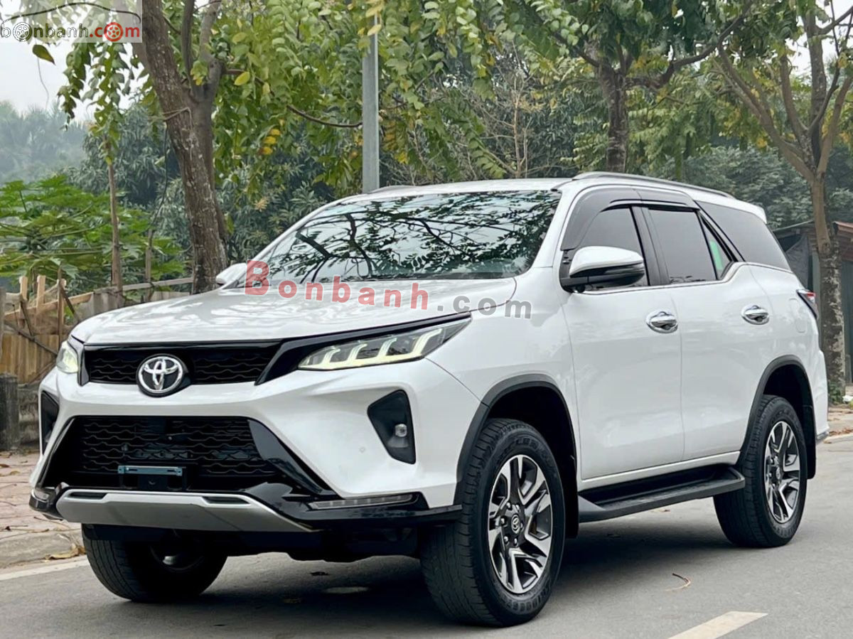 Bán ô tô Toyota Fortuner Legender 2.4L 4x2 AT - 2022 - xe cũ