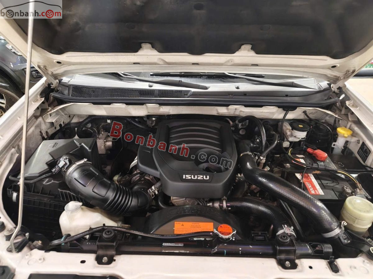 Bán ô tô Isuzu MU-X B7 1.9 4X2 MT - 2021 - xe cũ