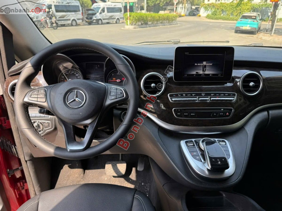 Bán ô tô Mercedes Benz V class V220d CDI - 2017 - xe cũ