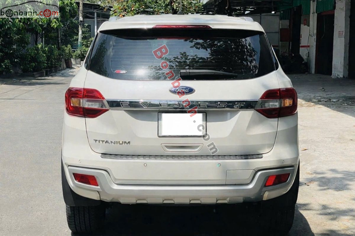 Bán ô tô Ford Everest Titanium 2.0L 4x2 AT - 2021 - xe cũ