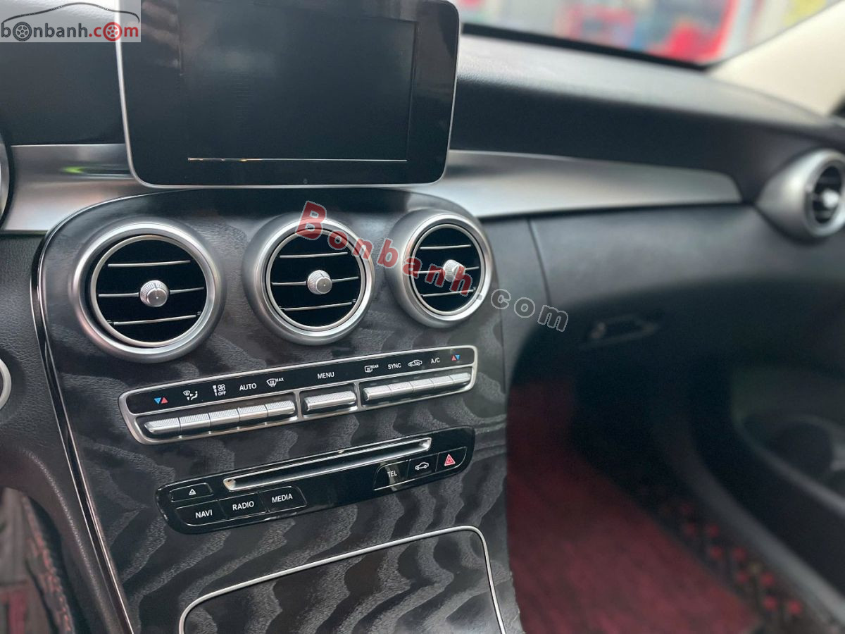 Bán ô tô Mercedes Benz C class C200 - 2017 - xe cũ
