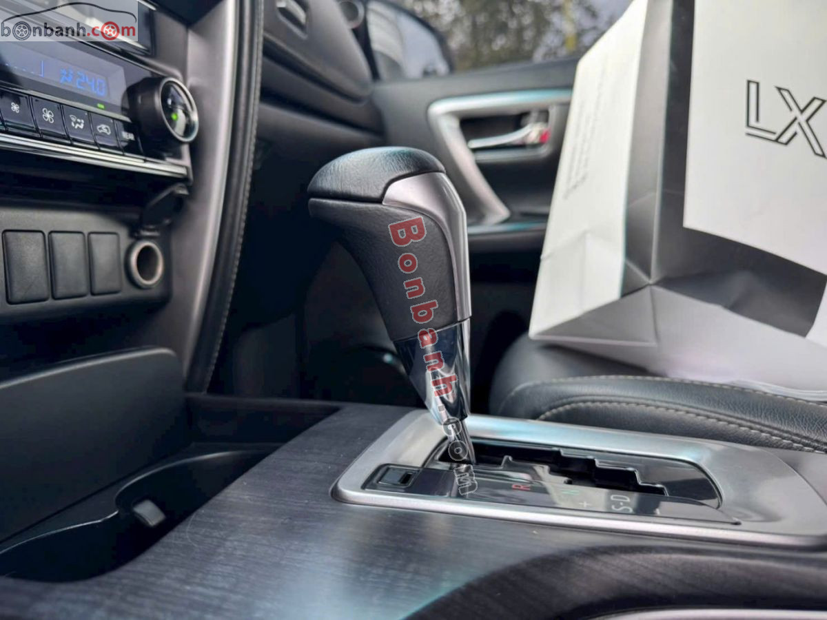 Bán ô tô Toyota Fortuner 2.4L 4x2 AT - 2022 - xe cũ