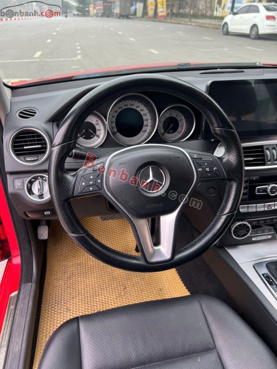 Bán ô tô Mercedes Benz C class C200 - 2011 - xe cũ