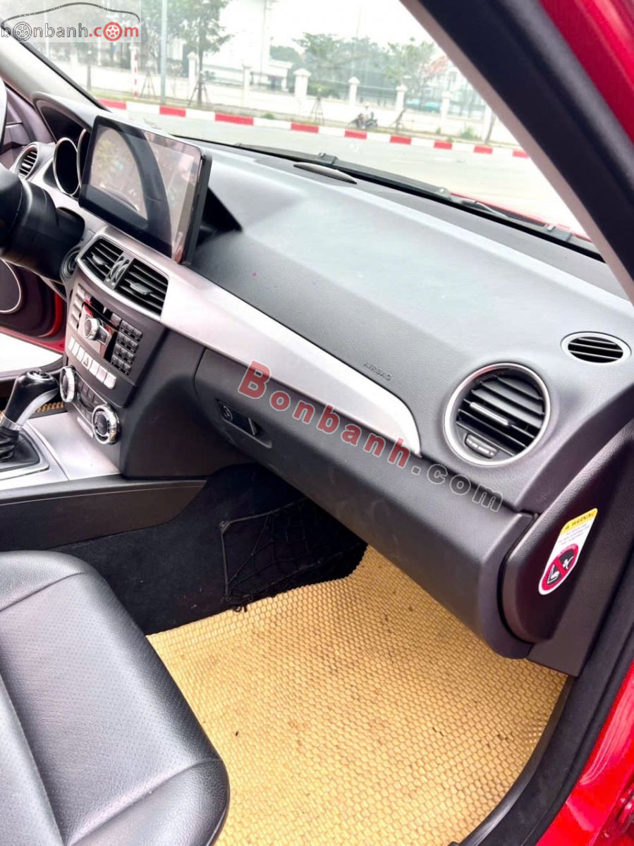 Bán ô tô Mercedes Benz C class C200 - 2011 - xe cũ