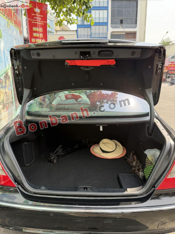 Bán ô tô Mercedes Benz E class E200 - 2008 - xe cũ
