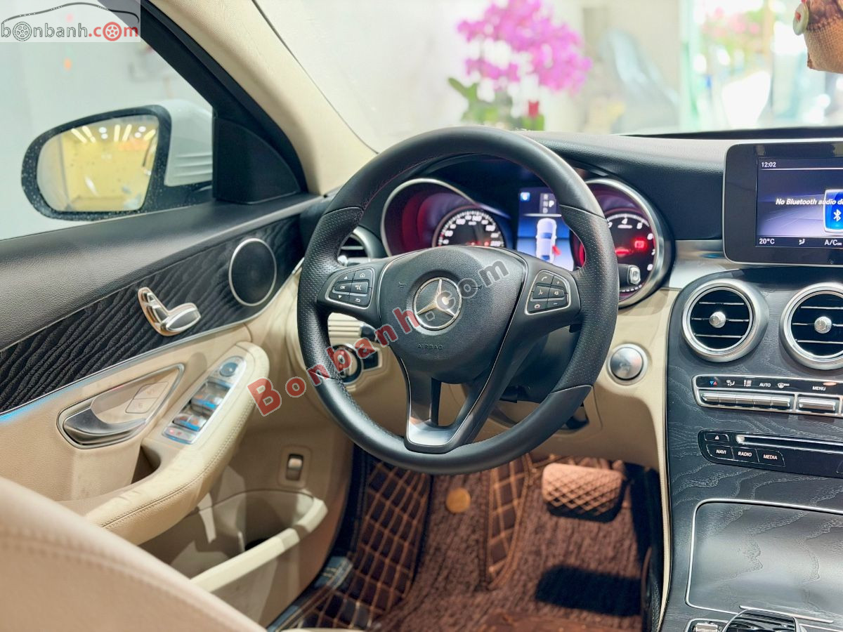 Bán ô tô Mercedes Benz C class C200 - 2017 - xe cũ