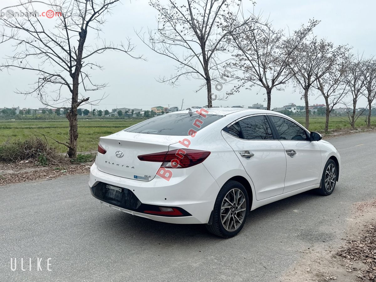 Bán ô tô Hyundai Elantra 2.0 AT - 2020 - xe cũ