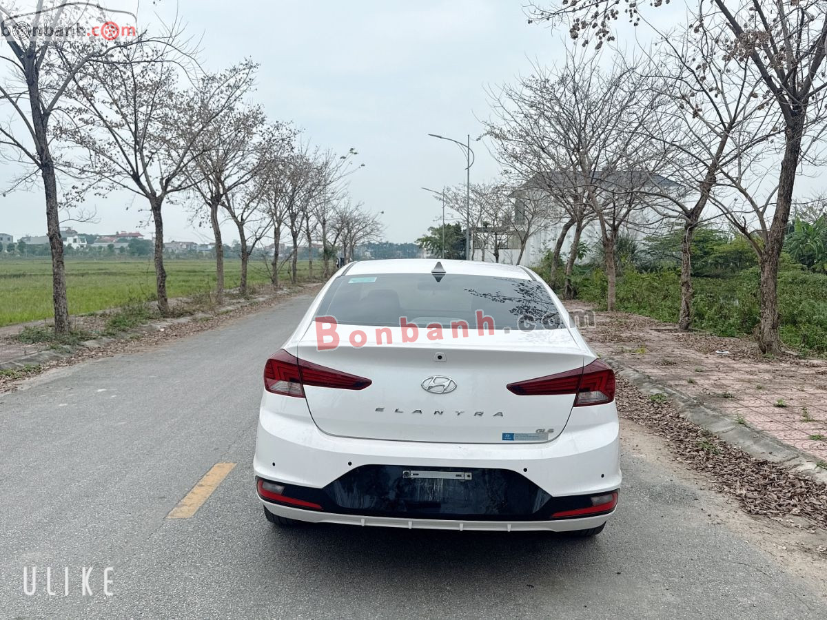 Bán ô tô Hyundai Elantra 2.0 AT - 2020 - xe cũ