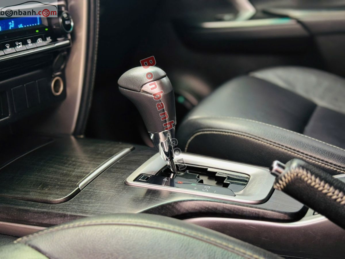 Bán ô tô Toyota Fortuner 2.4G 4x2 AT - 2020 - xe cũ