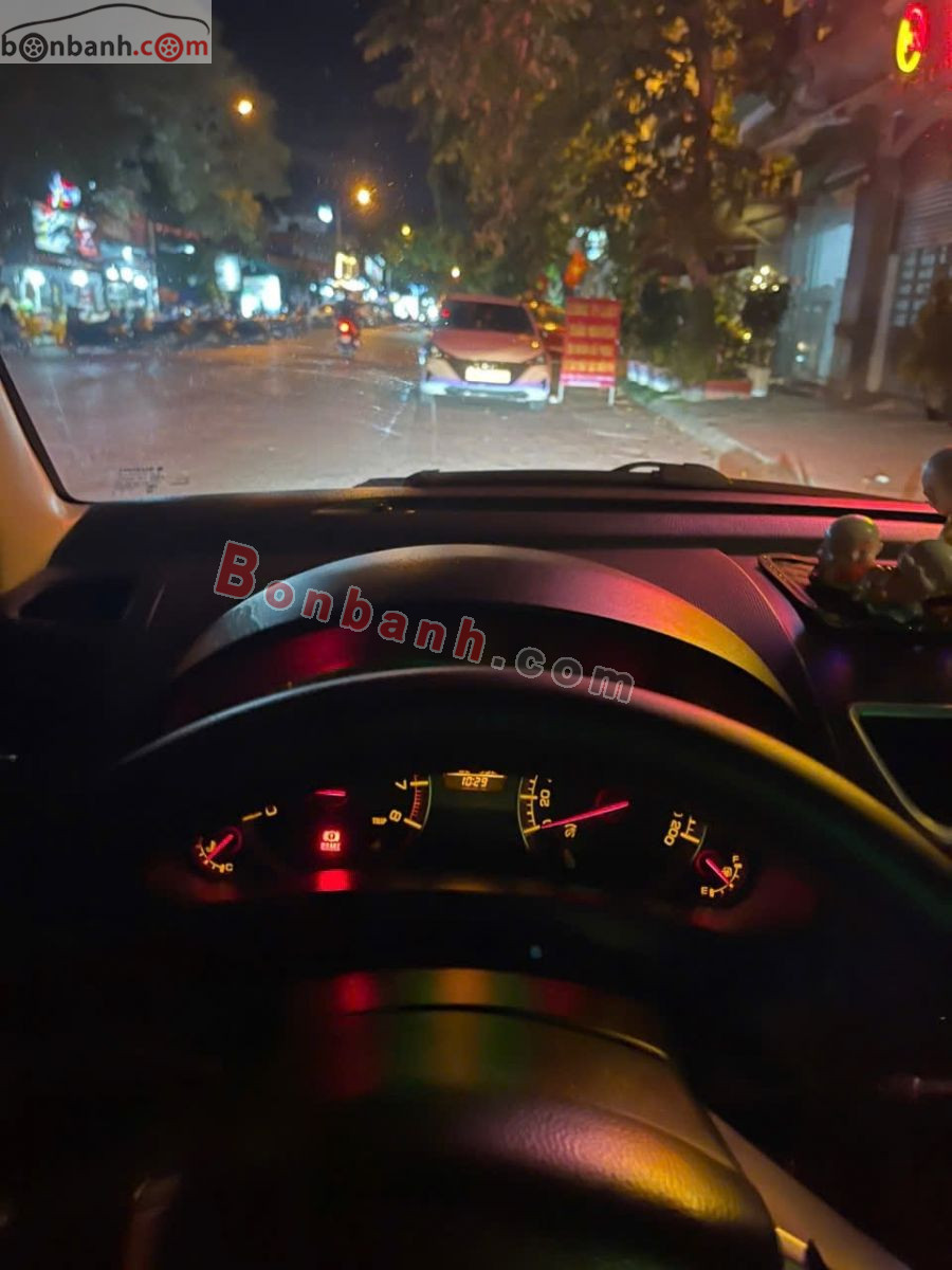 Bán ô tô Suzuki Swift 1.4 AT - 2016 - xe cũ