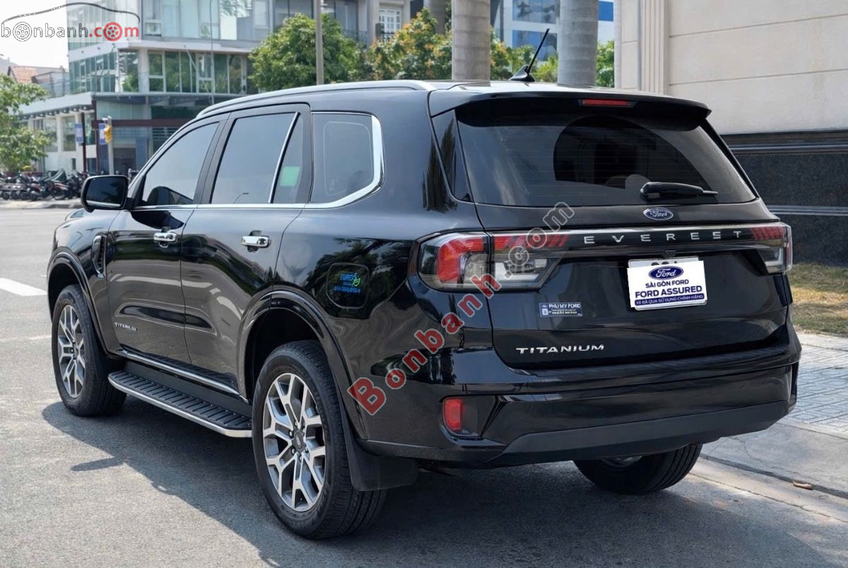 Bán ô tô Ford Everest Titanium 2.0L 4x2 AT - 2025 - xe cũ