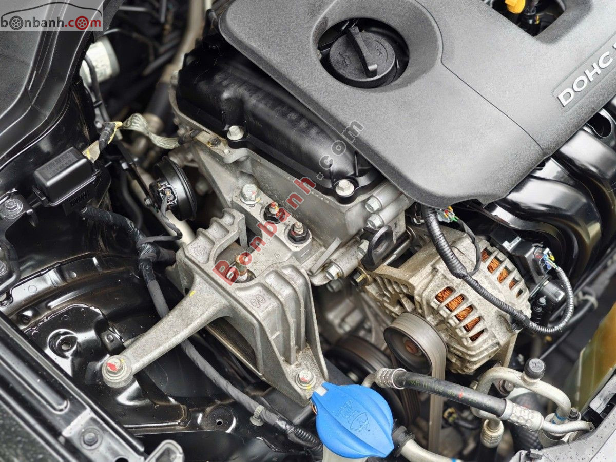 Bán ô tô Hyundai Elantra 2.0 AT - 2018 - xe cũ