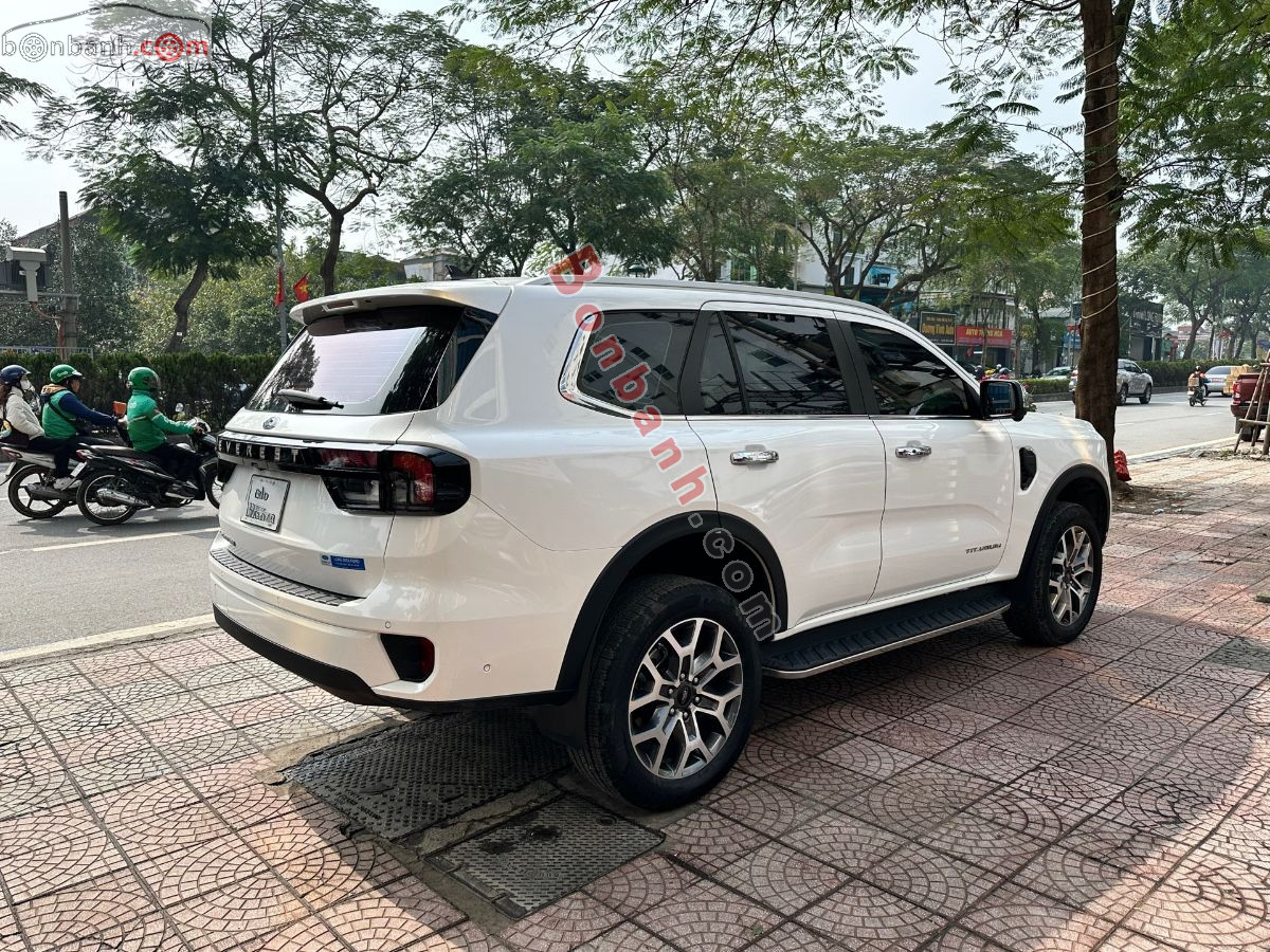 Bán ô tô Ford Everest Titanium Plus 2.0L 4x4 AT - 2024 - xe cũ