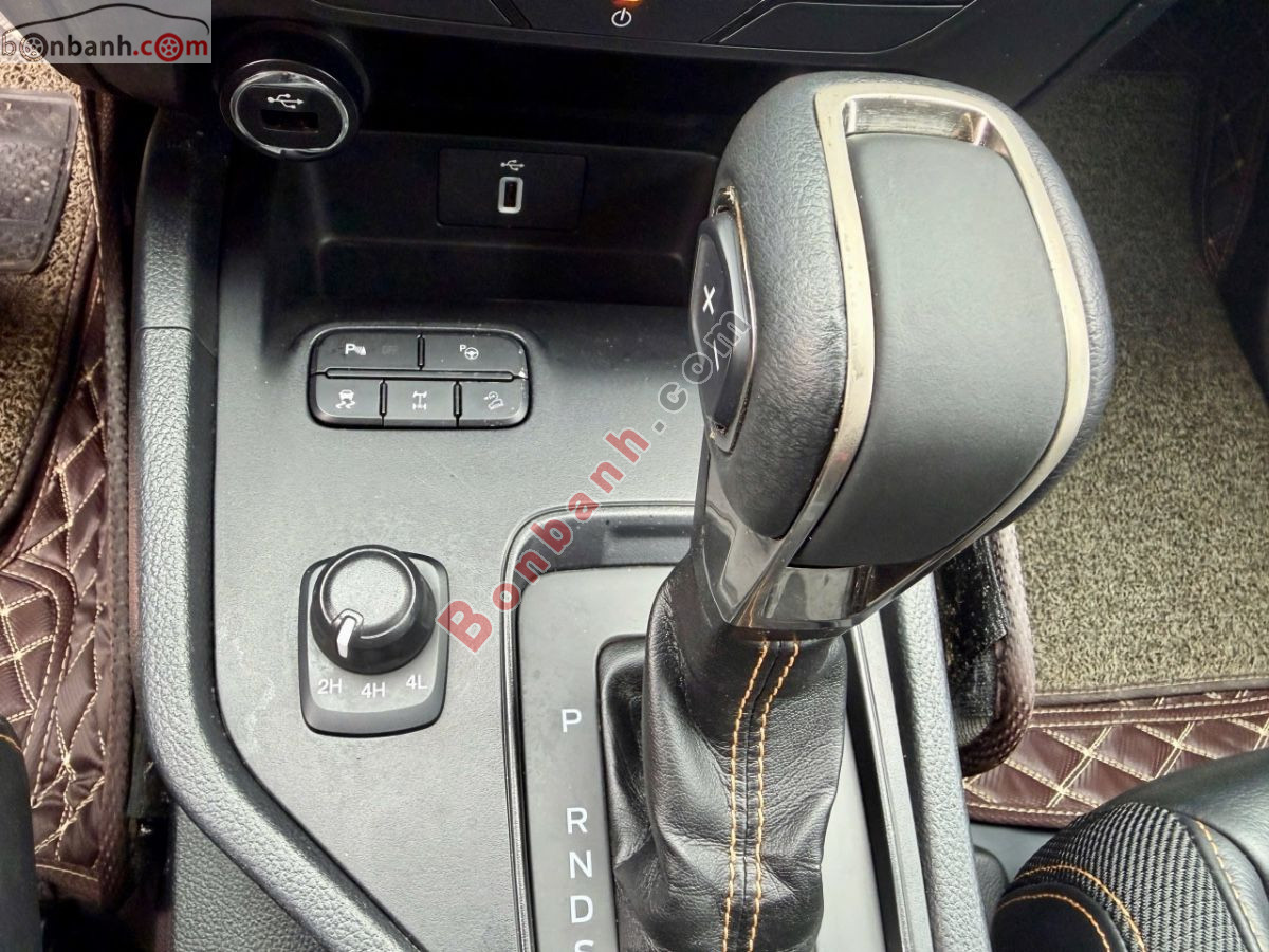 Bán ô tô Ford Ranger Wildtrak 2.0L 4x4 AT - 2018 - xe cũ