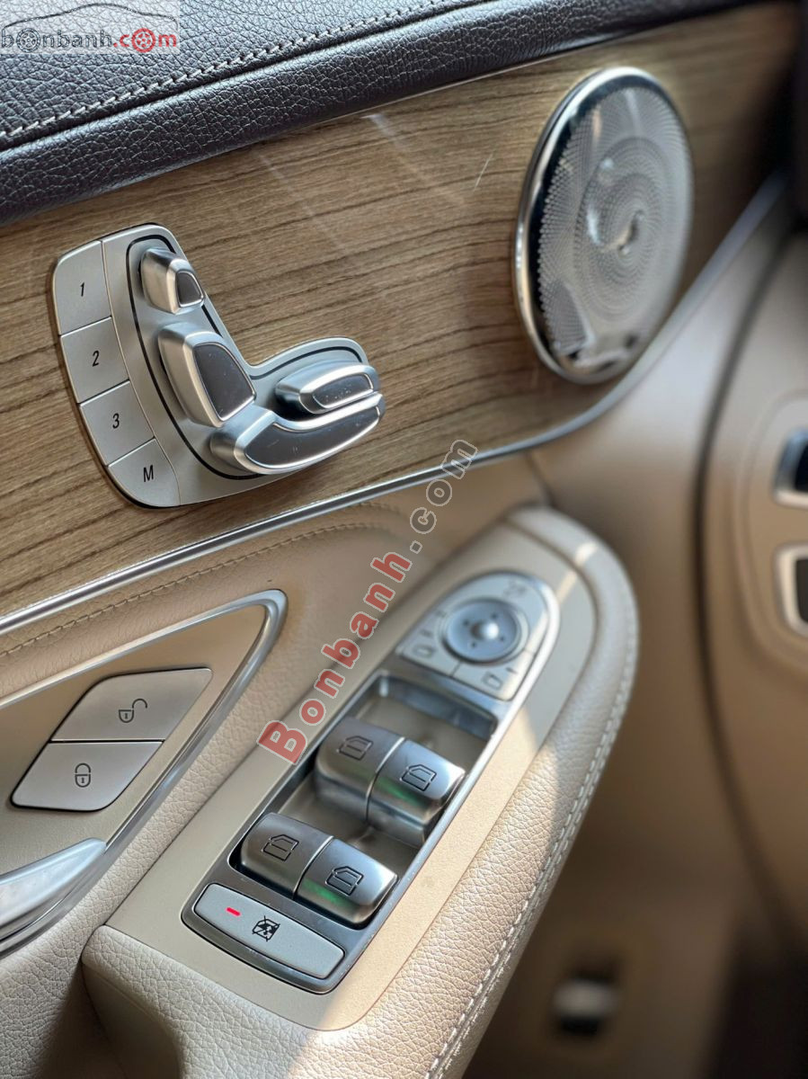 Bán ô tô Mercedes Benz GLC 300 Coupe 4Matic - 2019 - xe cũ