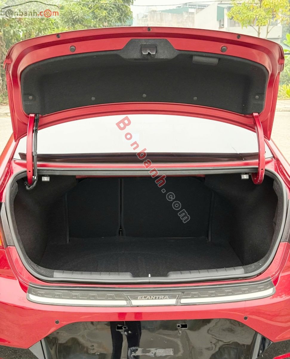 Bán ô tô Hyundai Elantra 1.6 AT - 2020 - xe cũ