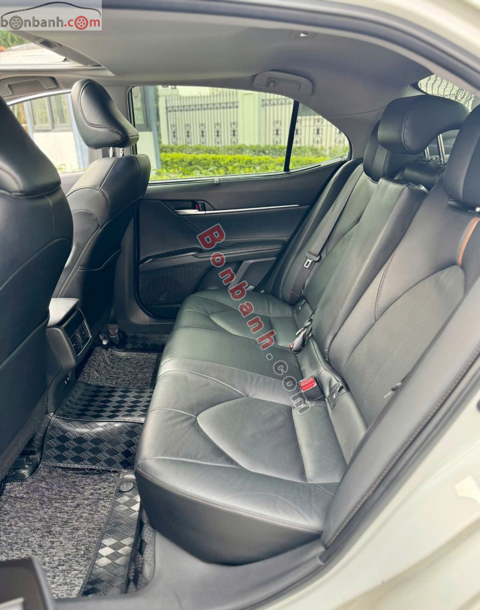 Bán ô tô Toyota Camry 2.5Q - 2022 - xe cũ