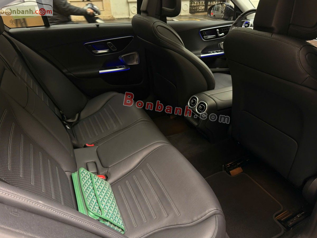 Bán ô tô Mercedes Benz C class C300 AMG - 2022 - xe cũ