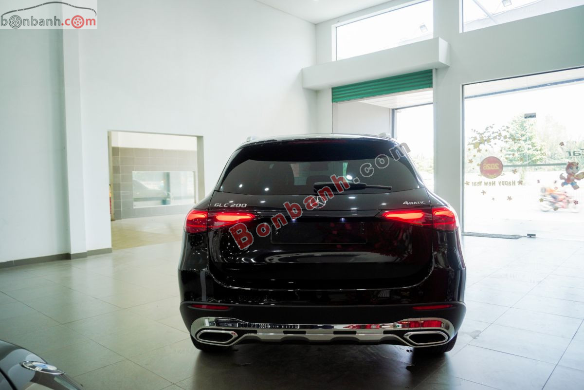 Bán ô tô Mercedes Benz GLC 200 4Matic - 2023 - xe cũ